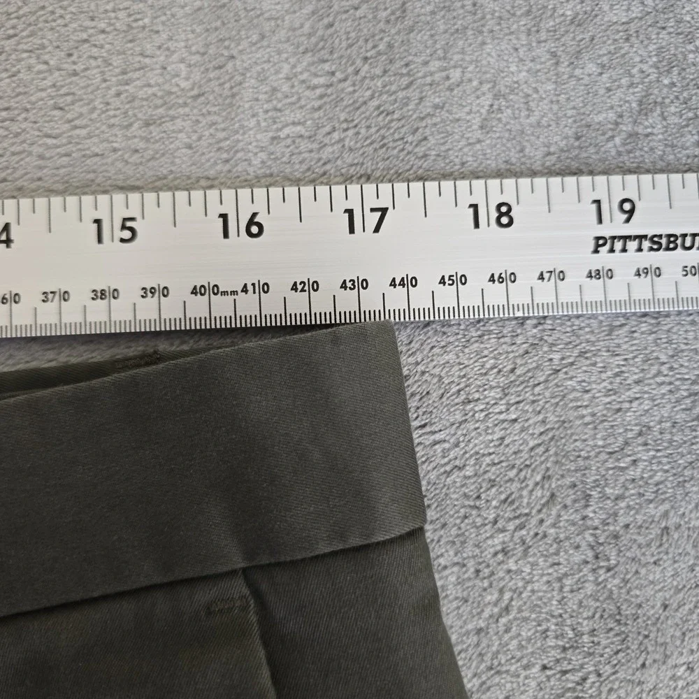 Banana Republic Aiden Short Mens 34 Dark Green Cotton Chino Casual Everyday